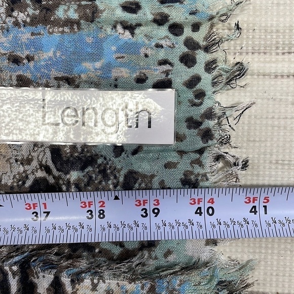 Celeste Blue Python Scarf NWT Lightweight Modal Cashmere Blend Tassles 40"" - Picture 9 of 9